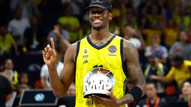 MVP. הייז-דייויס (צילום: רויטרס)