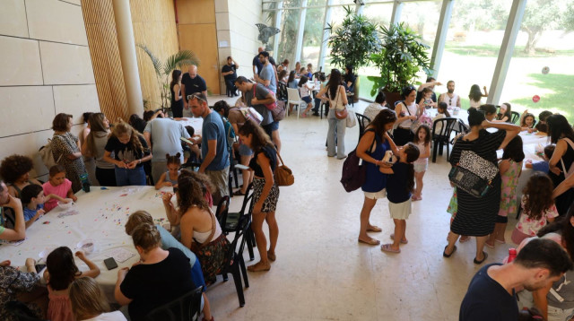 אירוע שלום כיתה א' (צילום: עיריית גבעתיים)