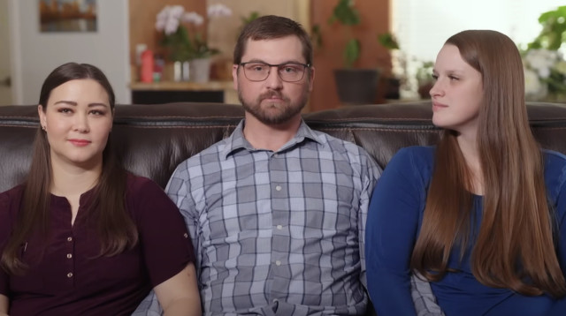 קולטון יחד עם נשותיו תמי וסופי (צילום: מערכת מעריב)