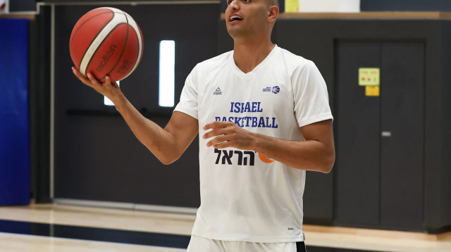 ים מדר, נבחרת ישראל (צילום: דני מרון)