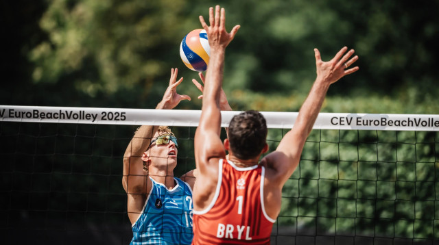 אילון אלעזר וקווין קוזמיצ'וב, כדורעף חופים (צילום: באדיבות ה-CEV)