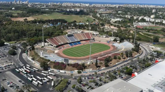 אצטדיון רמת גן (צילום: ראובן קסטרו)