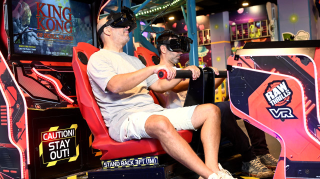 אפי מלכה וטל הר לוי בבילון פארק (צילום: קובי קוונקס)