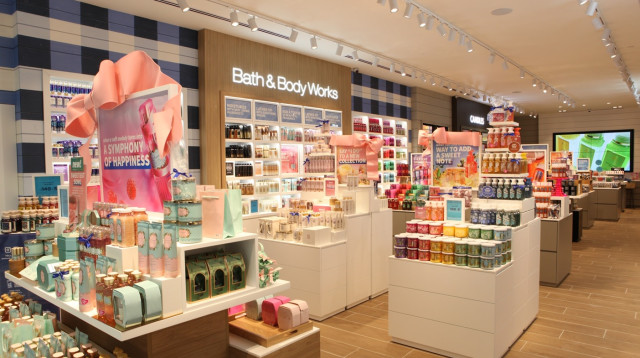 BBW בעופר הקניון הגדול פתח תקוה  (צילום: בן פרג')