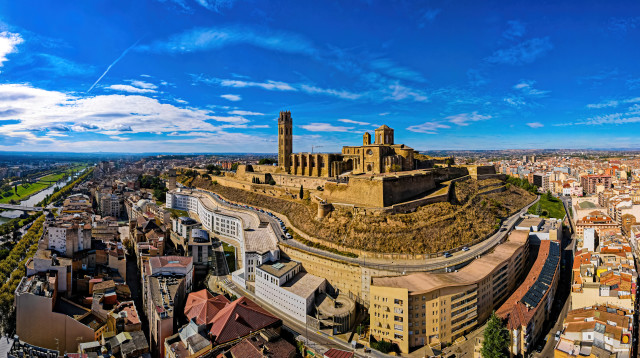 קתדרלה גותית-רומנסקית בליידה, עיר בקטלוניה ספרד (צילום: שאטרסטוק)