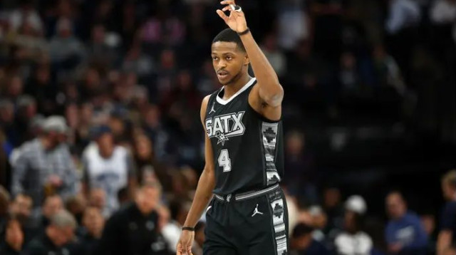 לא הולך לשום מקום. פוקס (צילום: GettyImages, David Berding)