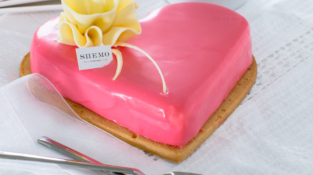 מיקי שמו עוגת לב (צילום: דן פרץ)