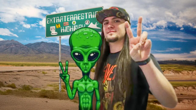 "להסתער על אזור 51" (צילום: נטפליקס)