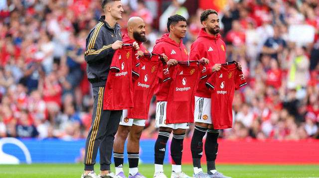 מתאוס קוניה, דייגו לאון, בריאן אמבומו, בנימין ששקו שחקני הרכש של מנצ'סטר יונייטד (צילום: GettyImages, Molly Darlington)