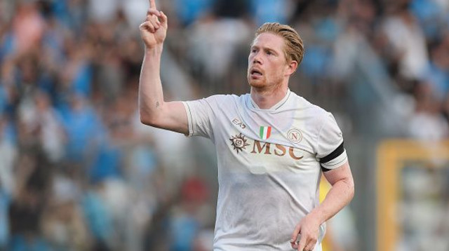 דה בראונה בנאפולי (צילום: SSC NAPOLI)