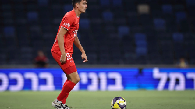 לירן סרדל שחקן הפועל חיפה (צילום: מאור אלקסלסי)