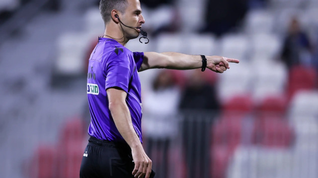 אוהד אסולין שופט כדורגל (צילום: מאור אלקסלסי)