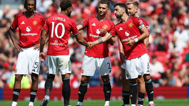 דיוגו דאלוט ושחקני מנצ'סטר יונייטד (צילום: GettyImages, Matt McNulty)