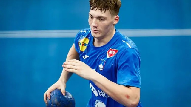 שחקן הכדוריד הסלובני אליוש אנז'יץ' (צילום: אתר רשמי, איגוד הכדוריד הסלובני)