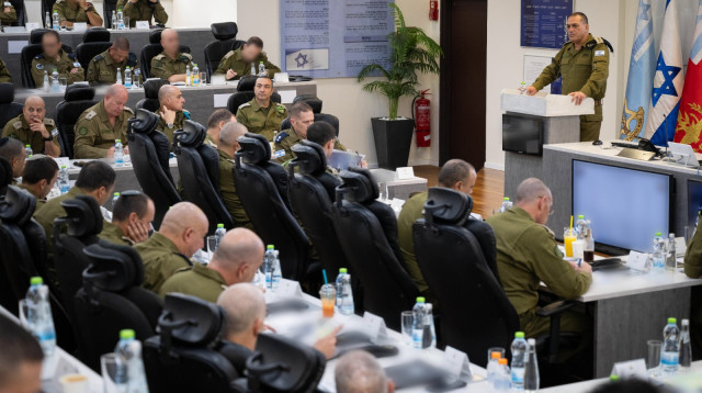 הרמטכ"ל אייל זמיר בנאום סיום הערכת המצב (צילום: דובר צה"ל)