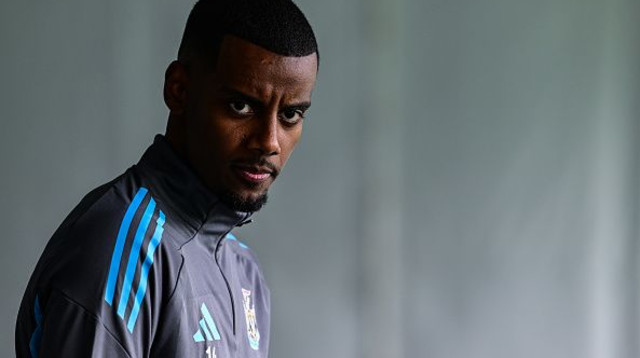 אלכסנדר איסק (צילום: Serena Taylor)