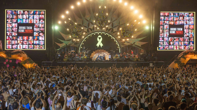 מופע ההנצחה של קהילת הנובה בפארק הירקון (צילום: עומרי סילבר,גל הארו)