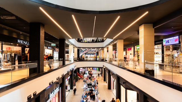 BIG FASHION בת-ים (צילום: ענת גרוס)