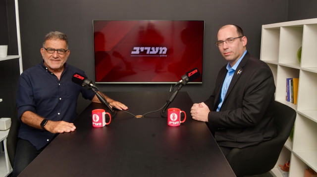 שלמה פרץ ושמחה רוטמן (צילום: אבשלום ששוני)