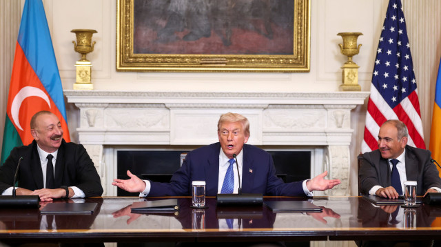 הסכם שלום בין ארמניה לאזרבייג'ן (צילום: רויטרס)