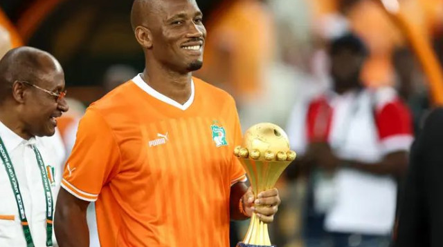 נציג מכובד בגמר בחוף השנהב. דרוגבה (צילום: GettyImages)