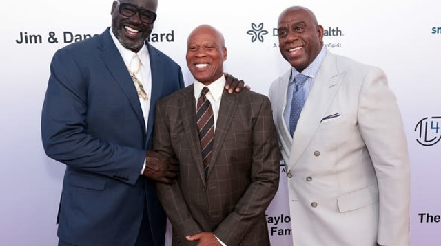 מג'יק ג'ונסון, ביירון סקוט, ושאקיל אוניל (צילום: Tiffany Rose)