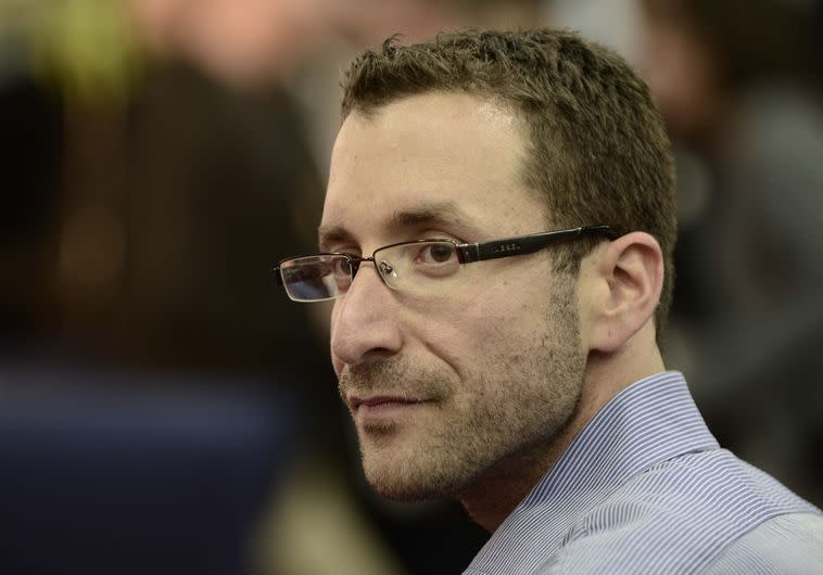 מגיש שאילתה. ח"כ איציק שמולי. צילום: פלאש 90
