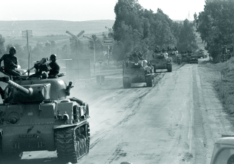 המשקיפים לא נתנו לישראל סיכוי. טנקים במלחמת ששת הימים, צילום: זאב ספקטור, לע&quot;מ