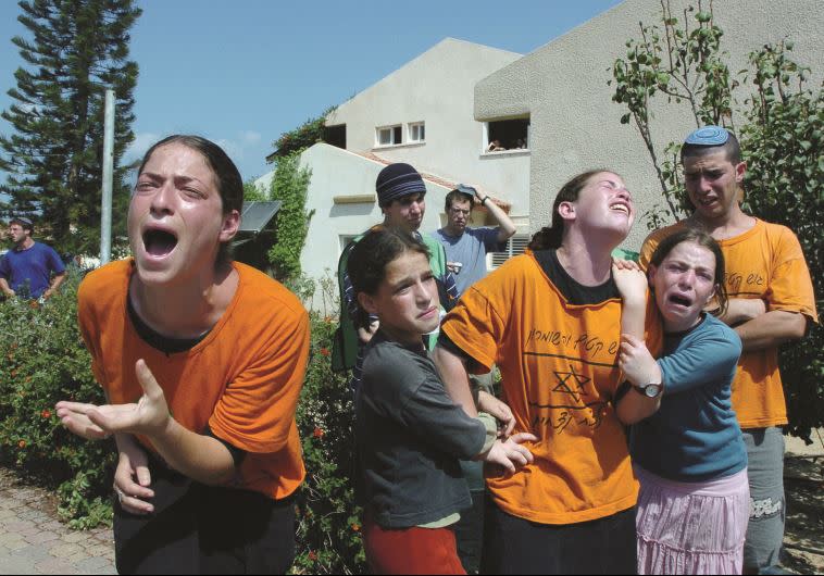 קו השבר. פינוי נווה דקלים במהלך ההתנתקות. צילום: פלאש 90