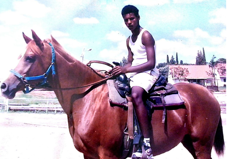 אברה מגיסטו