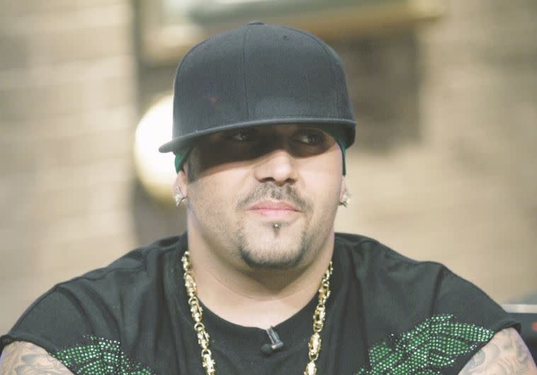 יואב אליאסי.  פוסט שלו שווה ערך כיום למאמר של שלמה אבינרי. צילום: יח&quot;צ