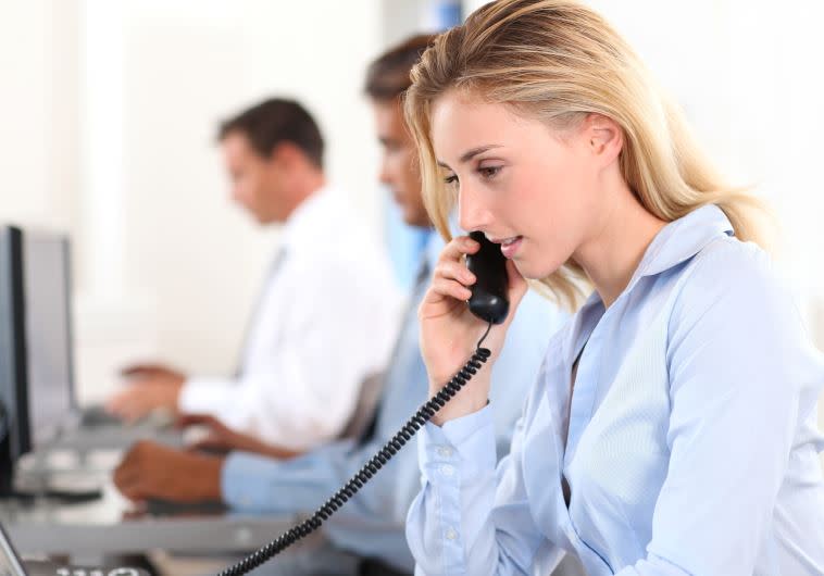 מוקד טלפוני, אילוסטרציה. צילום: אינאימג