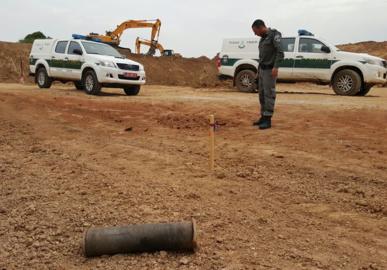 רקטה שאותרה בשטח פתוח בשער הנגב, ארכיון. צילום: דוברות שער הנגב