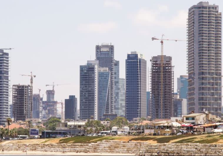 נדל&quot;ן בתל אביב. &quot;שטח אש&quot;. צילום: מתיו הכטר