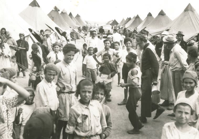 ילדים תימנים במעברות ב-1950. צילום: ה' חיים פין