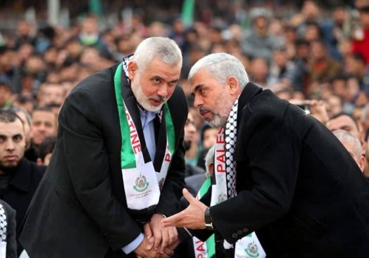 סנוואר והנייה. צילום:  א-ריסאלה 