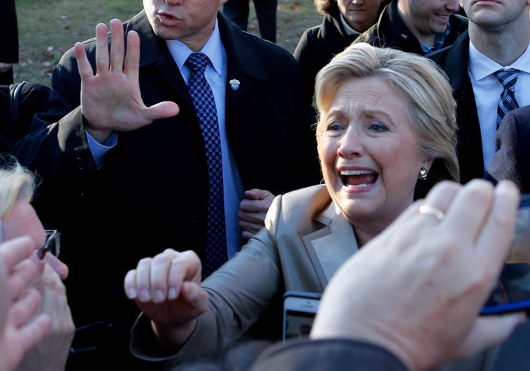הילרי קלינטון לאחר ההצבעה. צילום:AFP