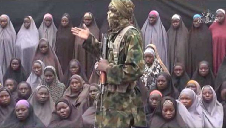 200 בנות מוחזקות על ידי ארגון הטרור. צילום מסך