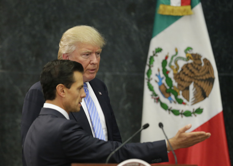 דונלד טראמפ עם נשיא מקסיקו אנריקה פנה נייטוץ צילום: רויטרס.