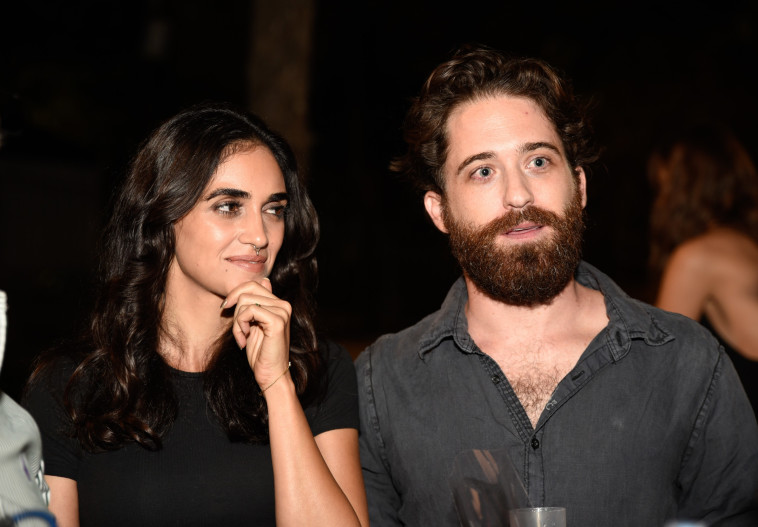 תום אבני, לירז צ'רכי