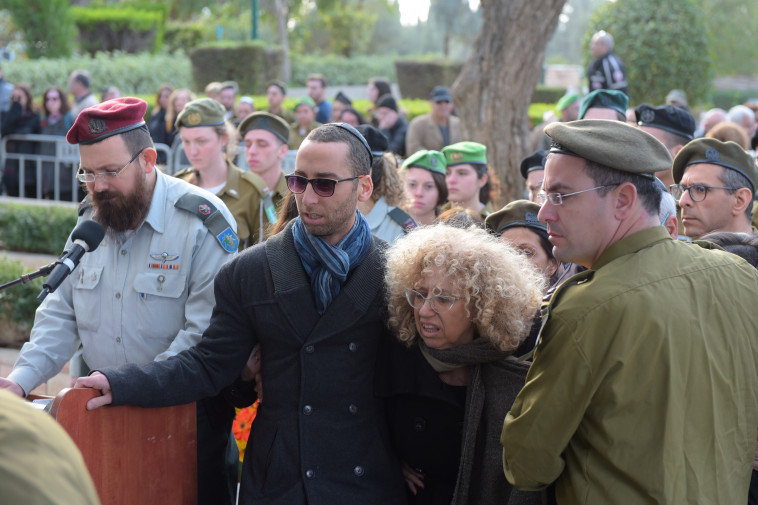 שלי, אמה של יעל ז"ל. צילום: אבשלום ששוני