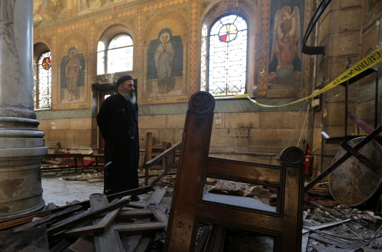 פיגוע בכנסייה הקופטית בקהיר. צילום: רויטרס