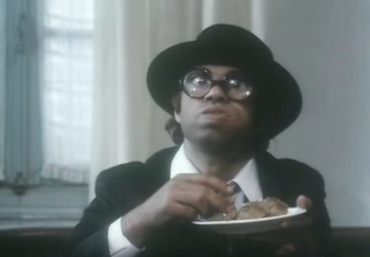 חכם חנוכה מתוך חגיגה בסנוקר