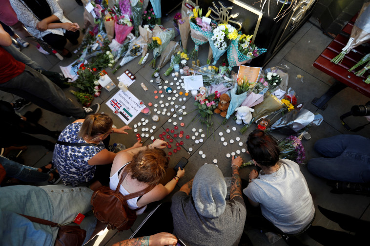 זירת הפיגוע במנצ'סטר. צילום: רויטרס