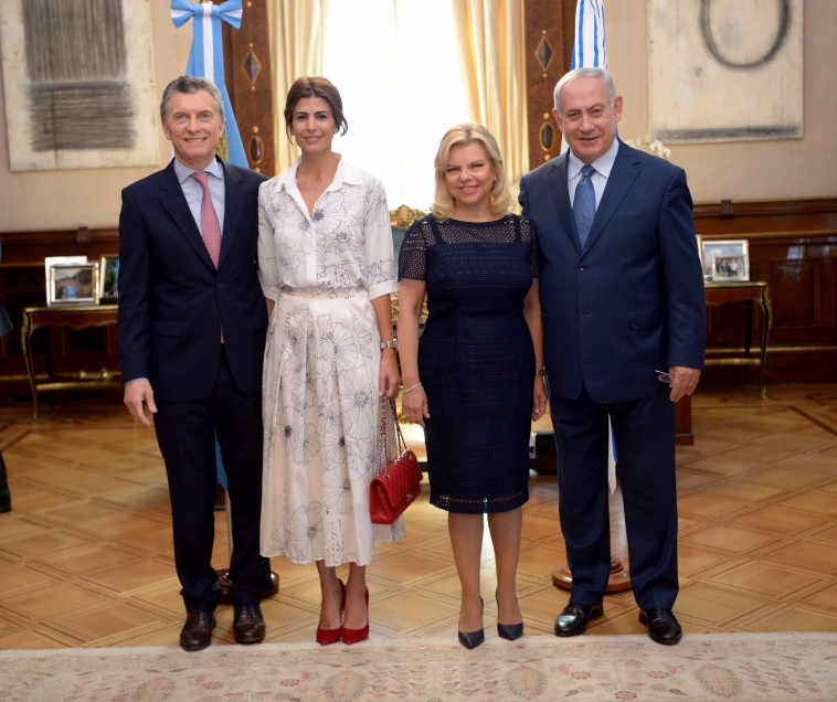 בנימין ושרה נתניהו עם נשיא ארגנטינה ואשתו. צילום: אבי אוחיון, לע"מ