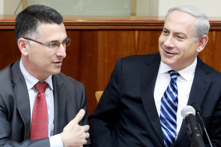 בנימין נתניהו וגדען סער