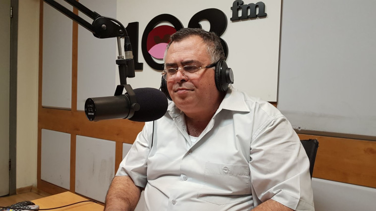 ביטן, היום באולפני 103FM. צילום: 103FM