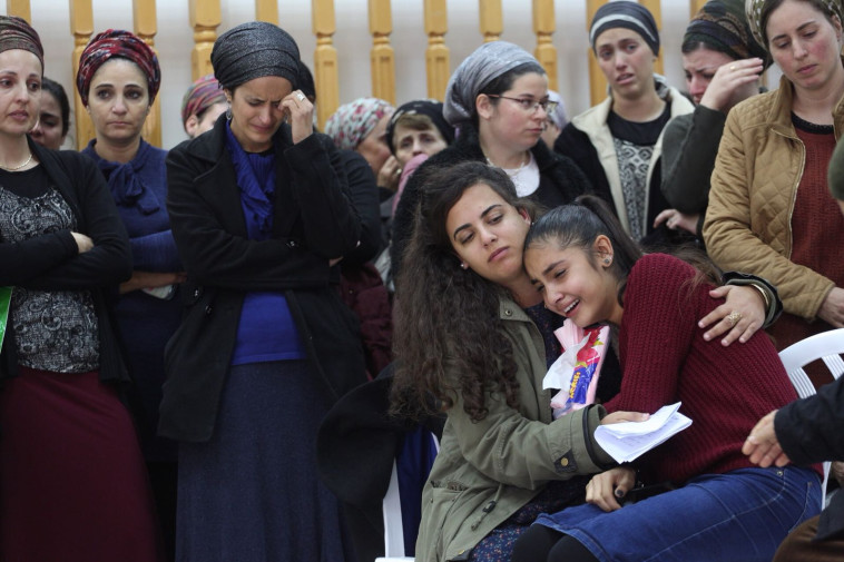 משפחתה של הודיה אסולין. צילום: הדס פרוש, פלאש 90