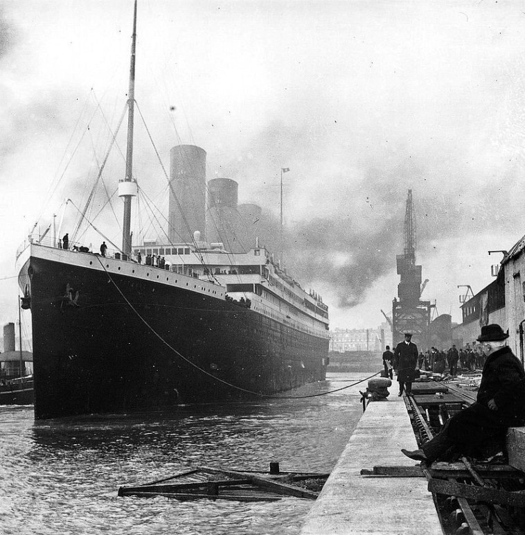 ספינת הטיטניק המקורית. ויקיפדיה