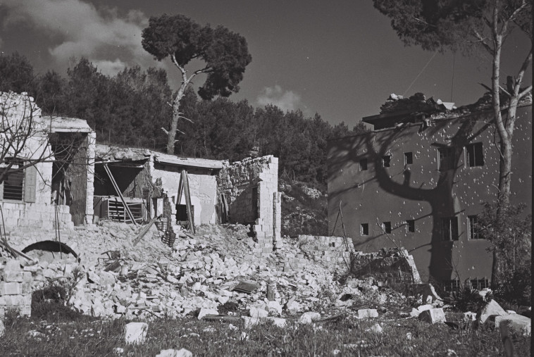 העיר צפת לאחר מלחמת העצמאות מאי 1949 צילום זולטן קלוגר לע''מ 